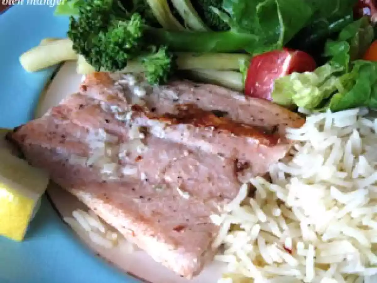 Saumon grillé au romarin