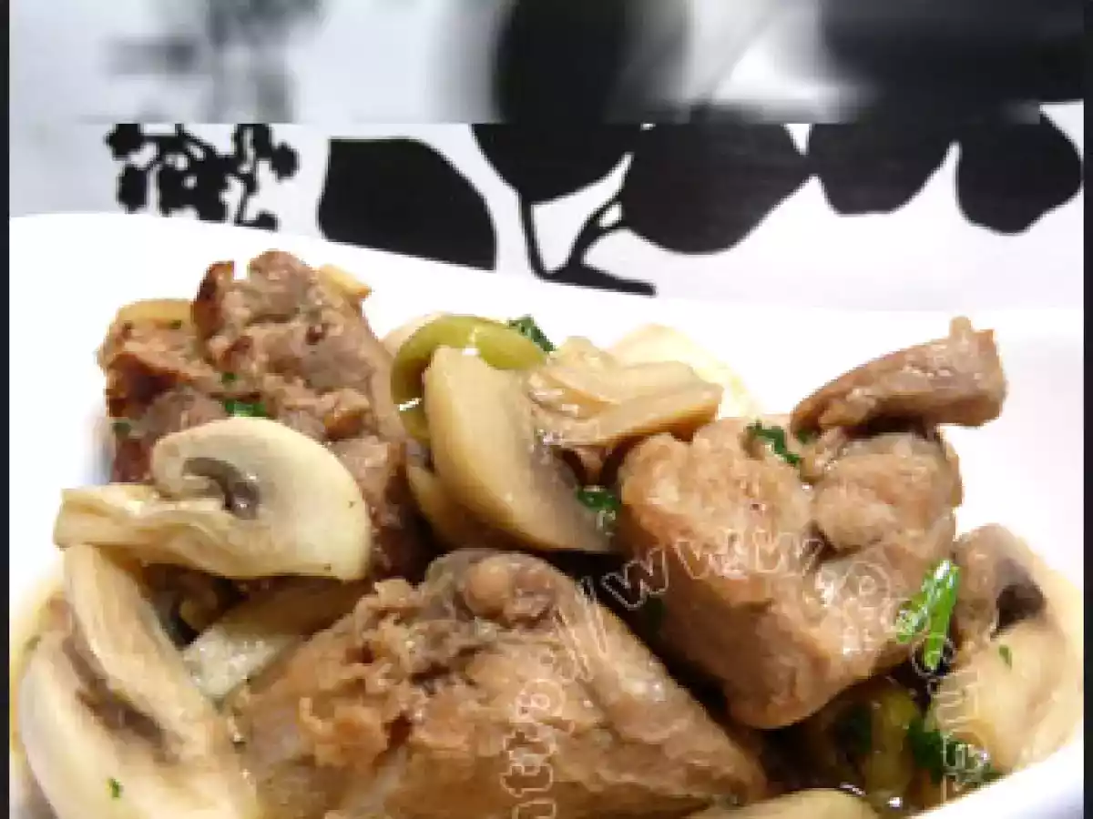 Sauté de dinde aux olives