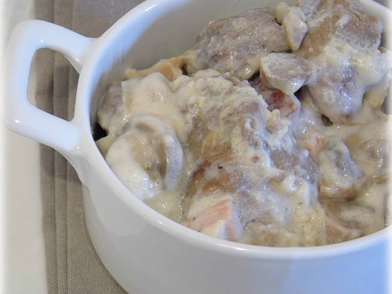 Sauté de porc à la crème et aux champignons