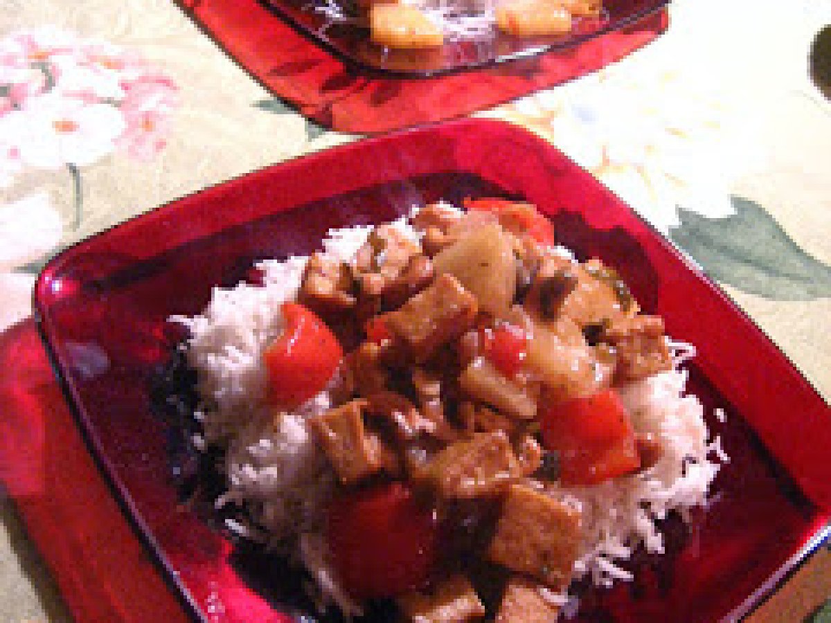 Sauté de tofu à l'ananas et aux noix de cajou meatless monday