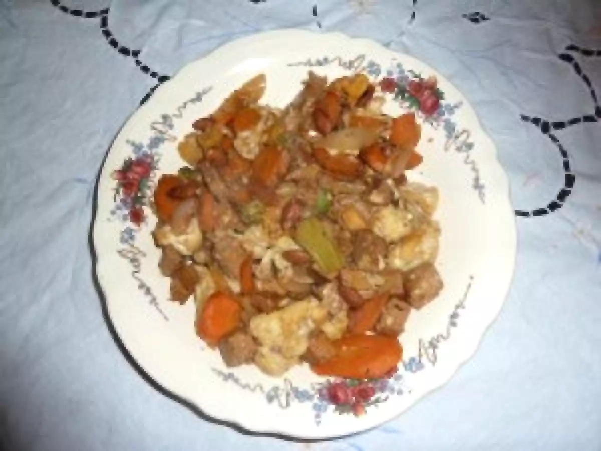 Sauté de tofu aux légumes et amandes - photo 2