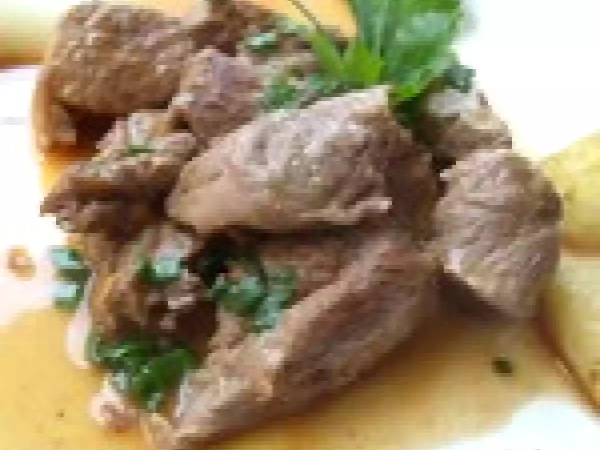 Sauté Minute de Gigot d'Agneau, aux Cives