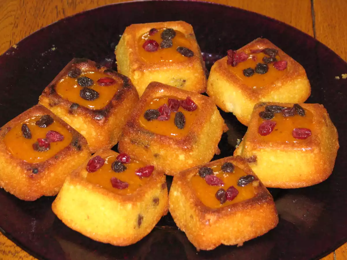 Savarins aux abricots et au chocolat