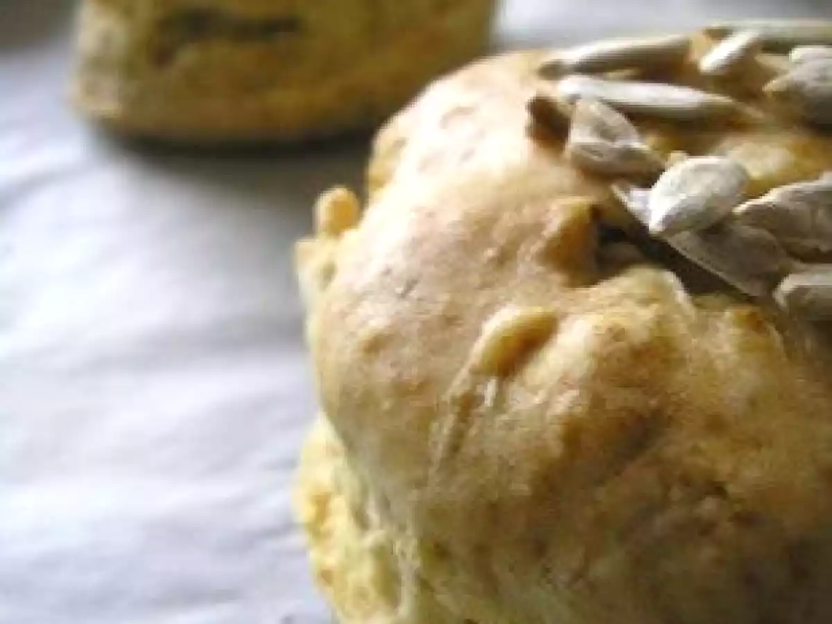 Scones au citron bergamote et aux graines de tournesol