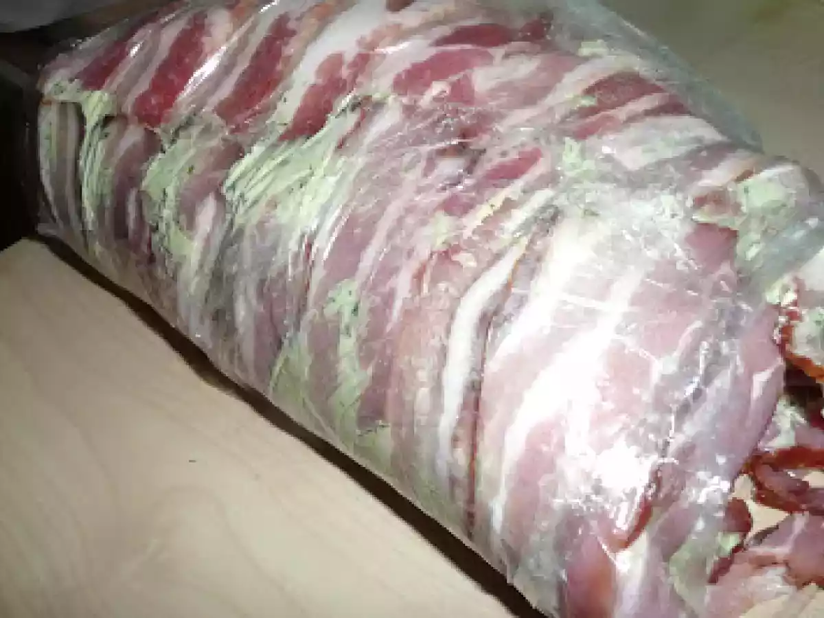 Selle d'agneau au fromage frais et aux herbes