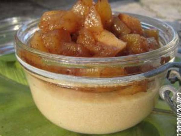 SEMOULE CREMEUSE COMPOTE POMME COING AUX EPICES