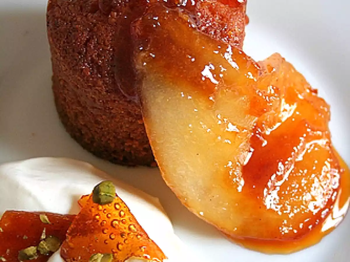 SHF - Financiers Epicés & Poires Pochées Caramélisées