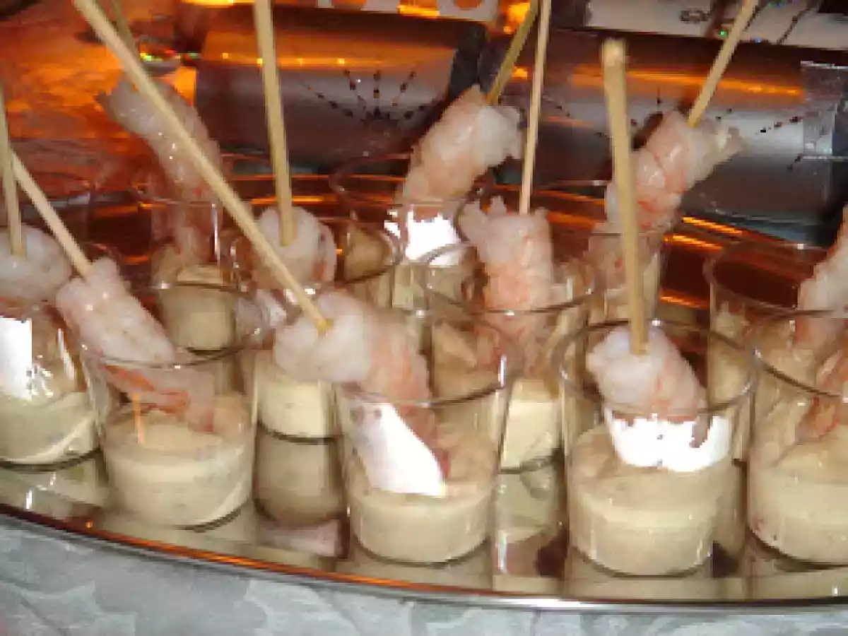 Shooter de crevettes au gingembre et à la citronnelle, mayonnaise césar