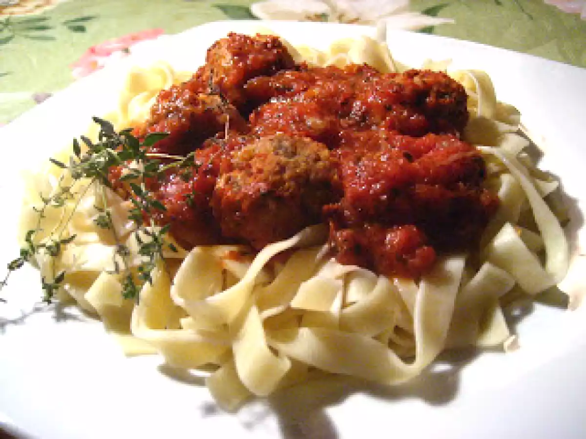 SIMILI BOULETTES POUR SPAGHETTI VÉGÉTARIEN AUX BOULETTES - MEATLESS MONDAY - photo 2
