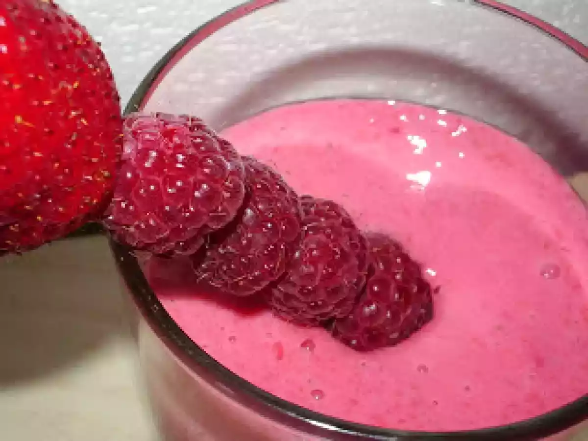 Smoothie à la fraise et à la framboise