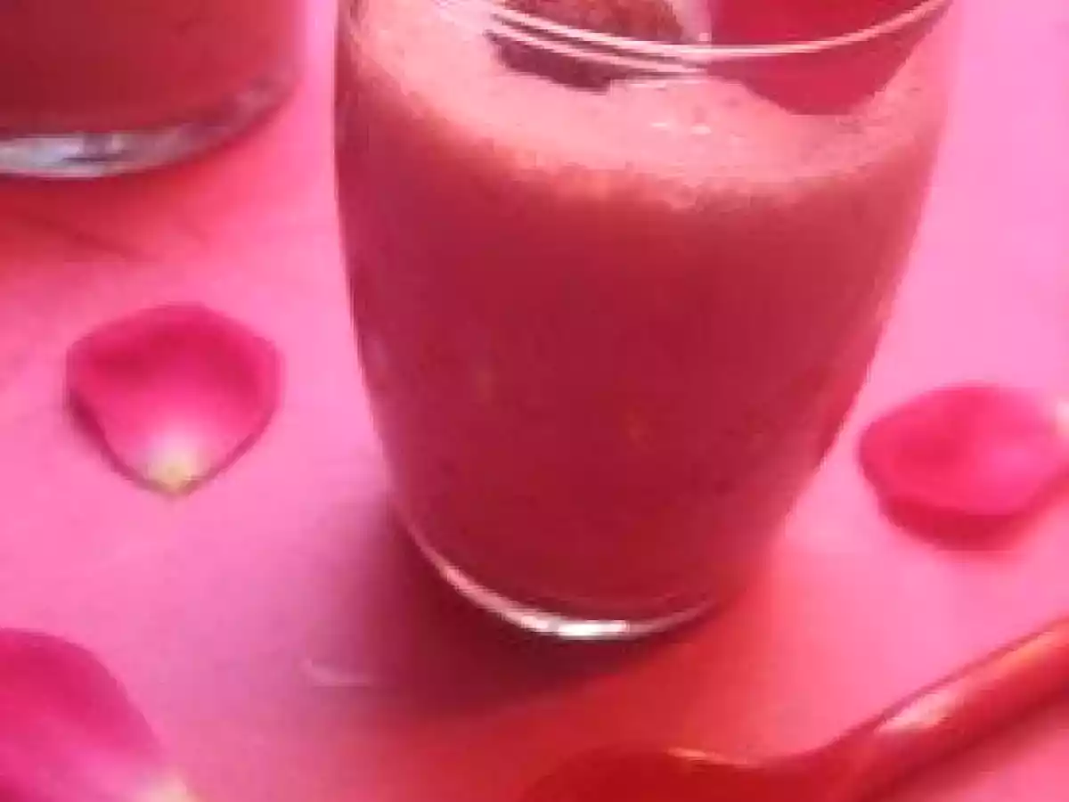 Smoothie framboises rose