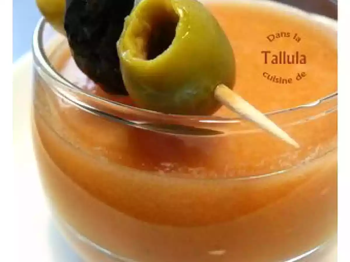 Smoothie tomate et olive verte