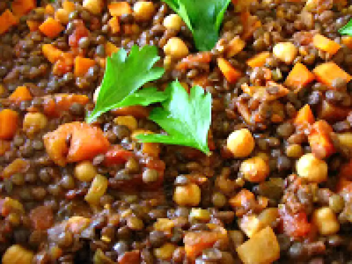 Sopa de lentejas - soupe de lentilles au chorizo