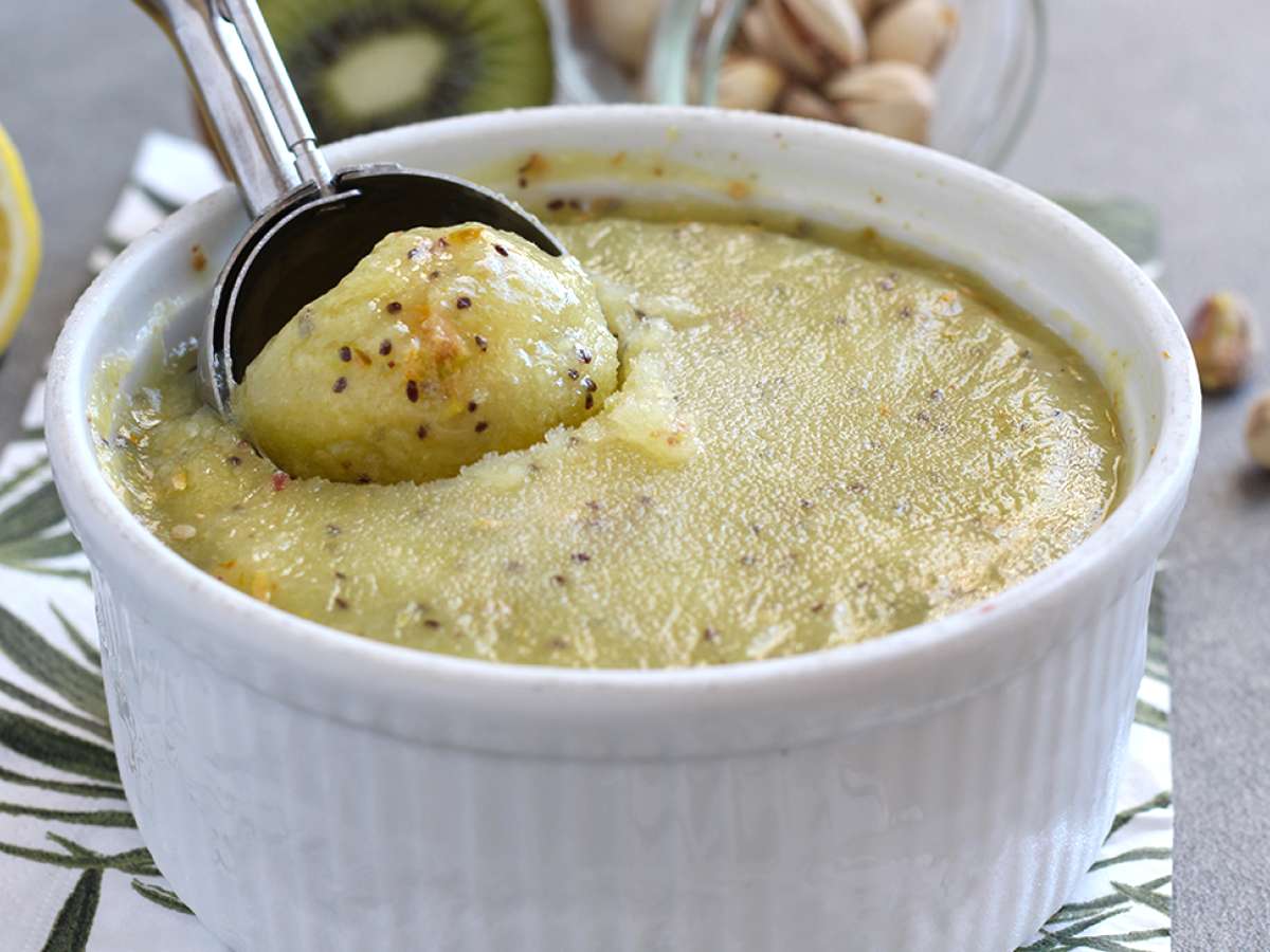 Sorbet Au Kiwi Hyper Facile A Faire Et Sans Sorbetiere Recette Ptitchef