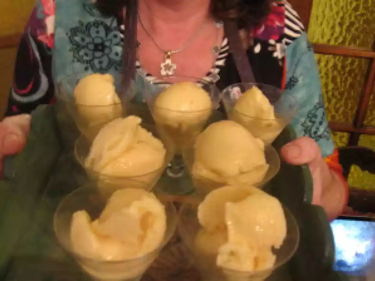 Sorbet Express à la pêche de vigne, poire williams, en trou normand ou en médicament