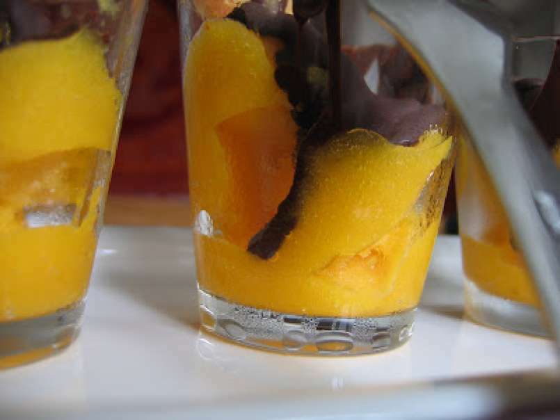 Sorbet mangue - citron vert, chocolat fondu & cigarettes en feuilles de... - photo 2
