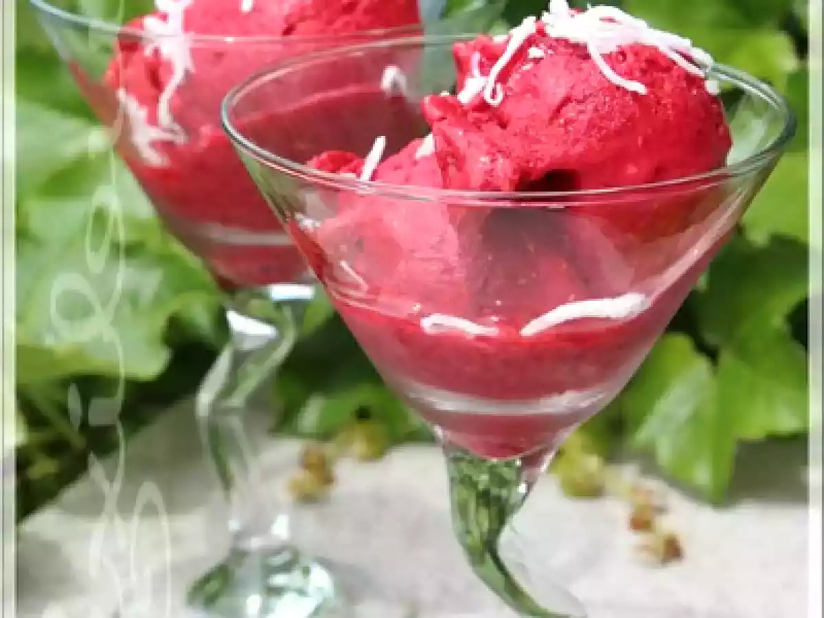 Sorbet minute aux framboises et liqueur de Malibu