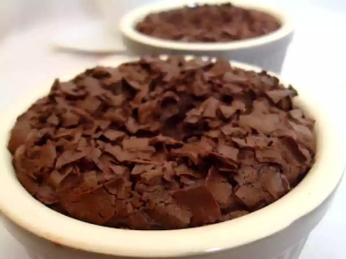 SOUFFLÉ AU CHOCOLAT ET A L'ORANGE