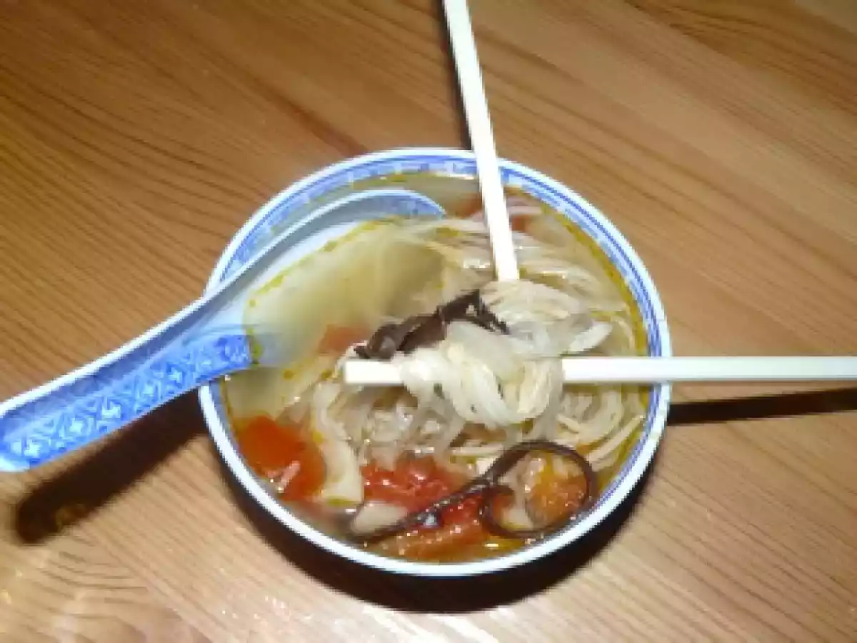 Soupe au poulet presque chinoise ?