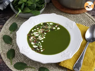 Soupe aux épinards, l'astuce pour faire manger des légumes à tout le monde!
