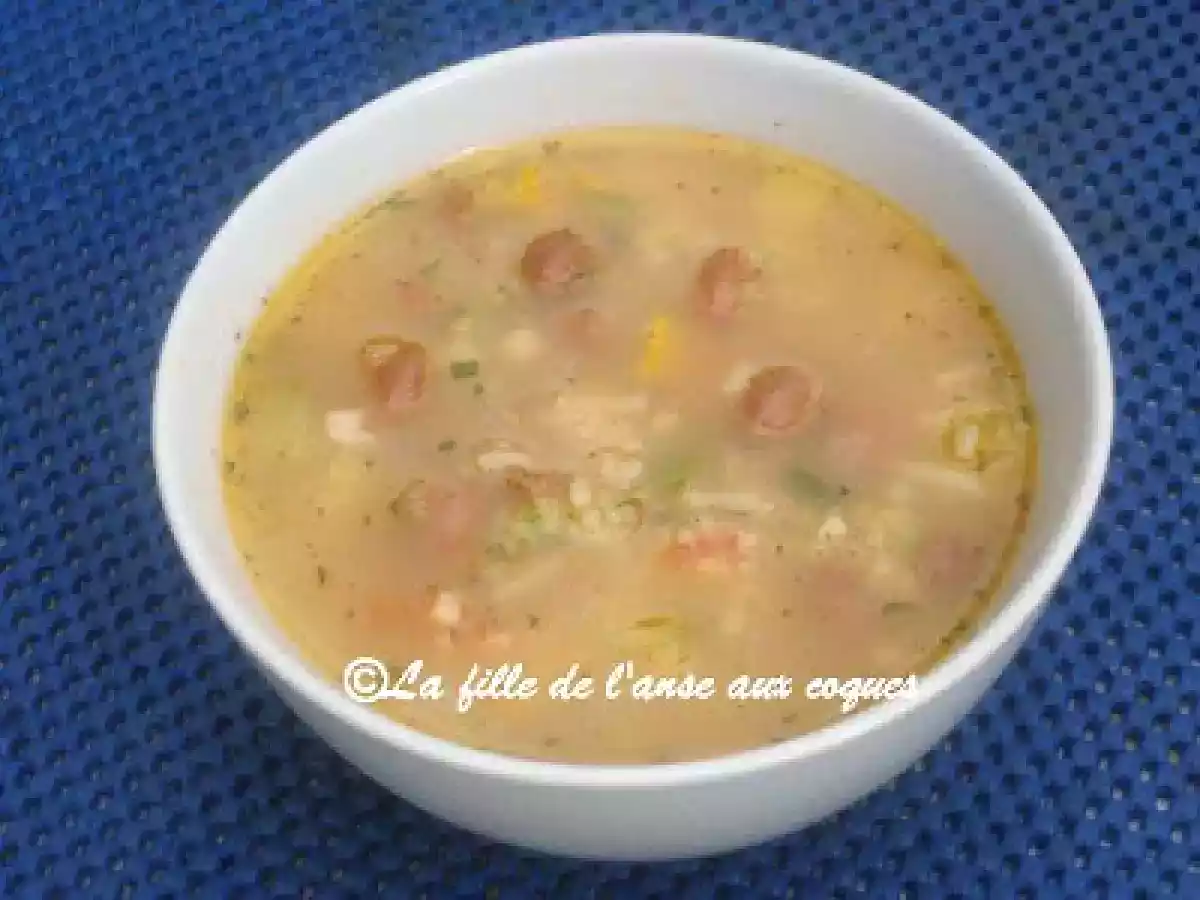 SOUPE AUX HARICOTS ROMAINS
