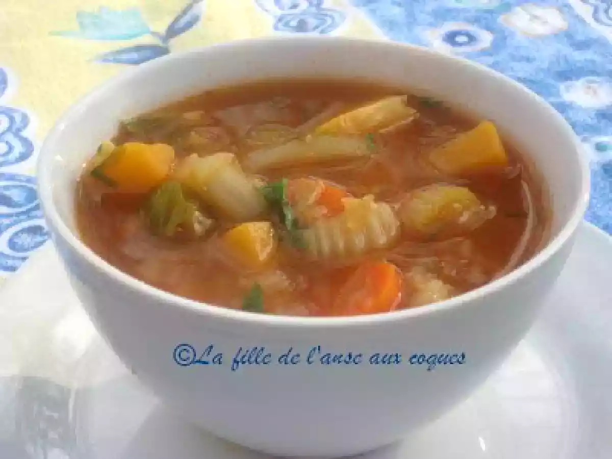 SOUPE AUX LÉGUMES STYLE LAURIER