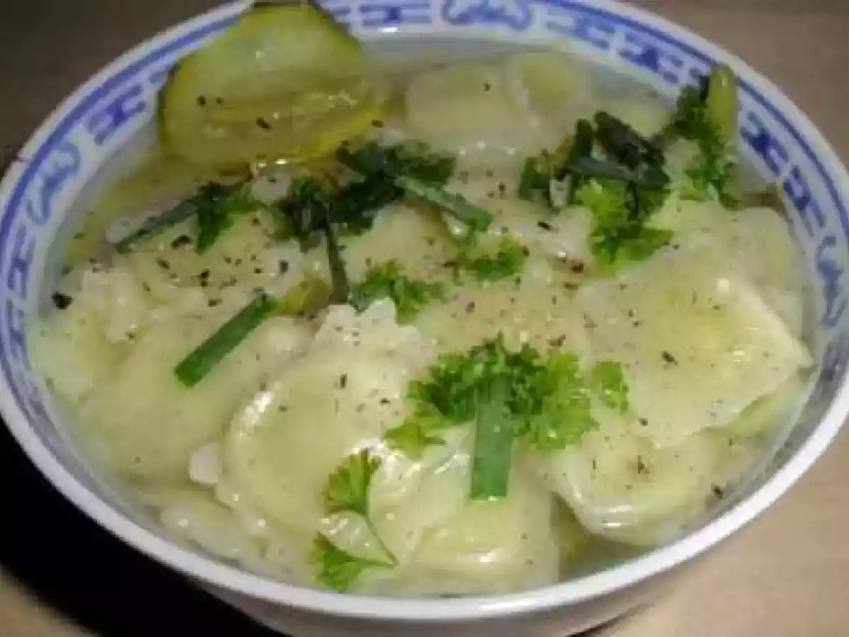 Soupe aux Légumes Verts et Ravioles