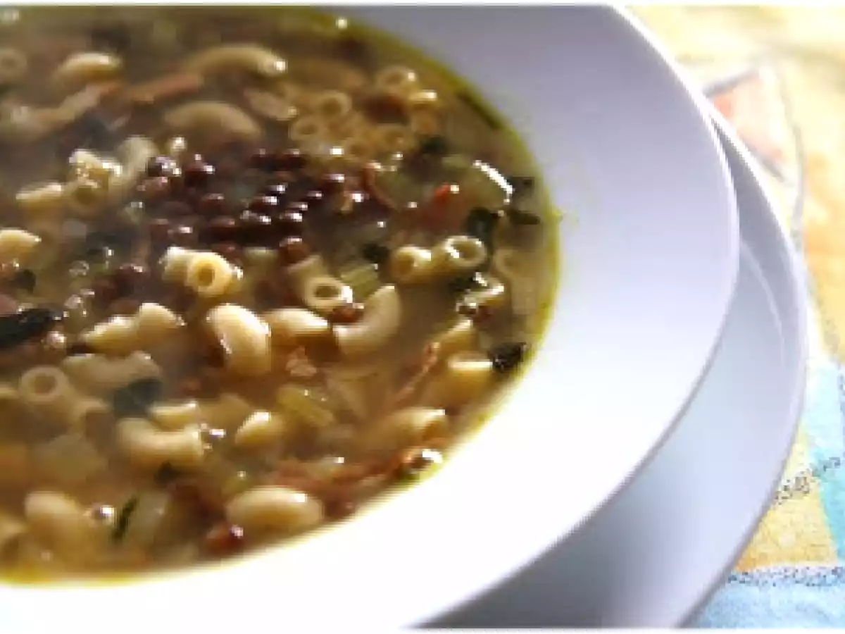 Soupe aux lentilles à l'italienne