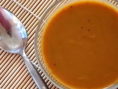 Soupe carotte-châtaigne au lait de riz vanillé, sans blé, sans lait