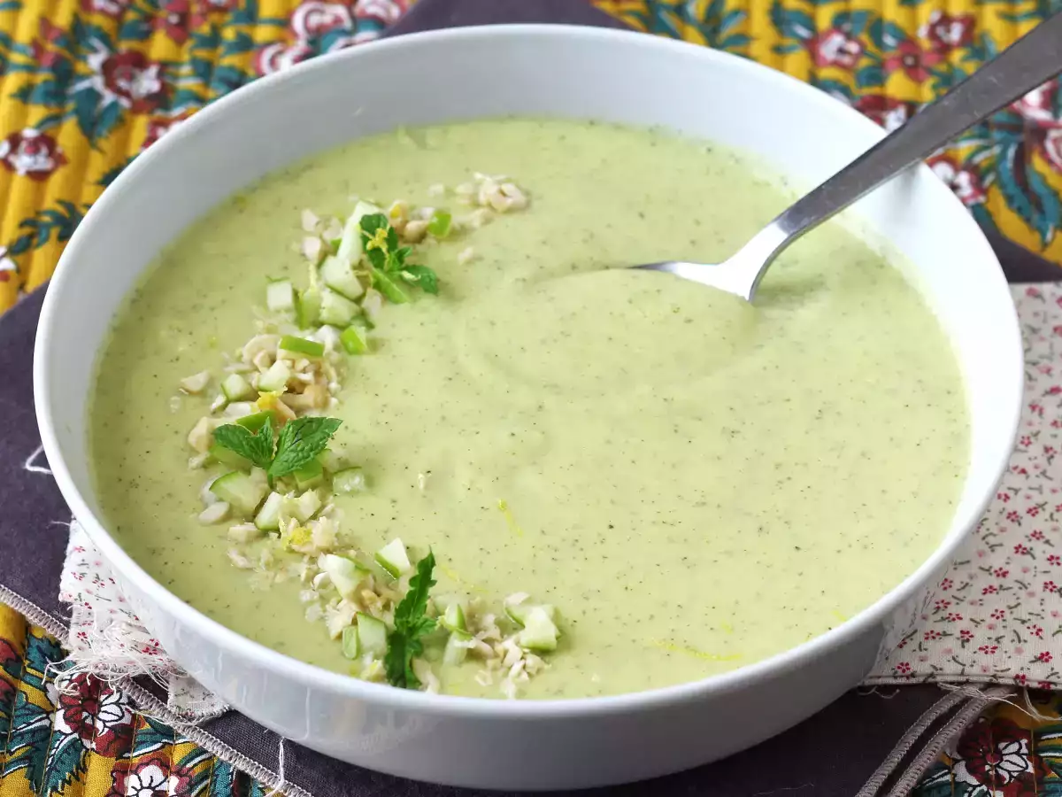Soupe courgette, pomme verte et yaourt, légère et acidulée! - photo 4