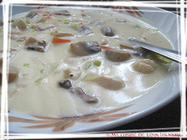 Soupe crémeuse au poulet...version maison!