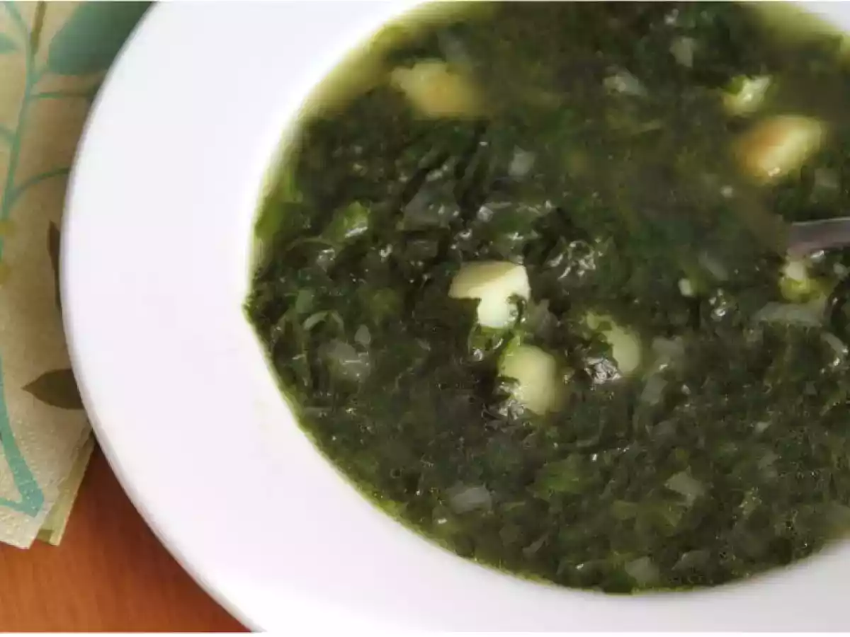 Soupe d'épinards et pommes de terre