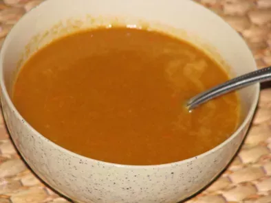 Soupe de carottes, potiron, lait de coco et curry