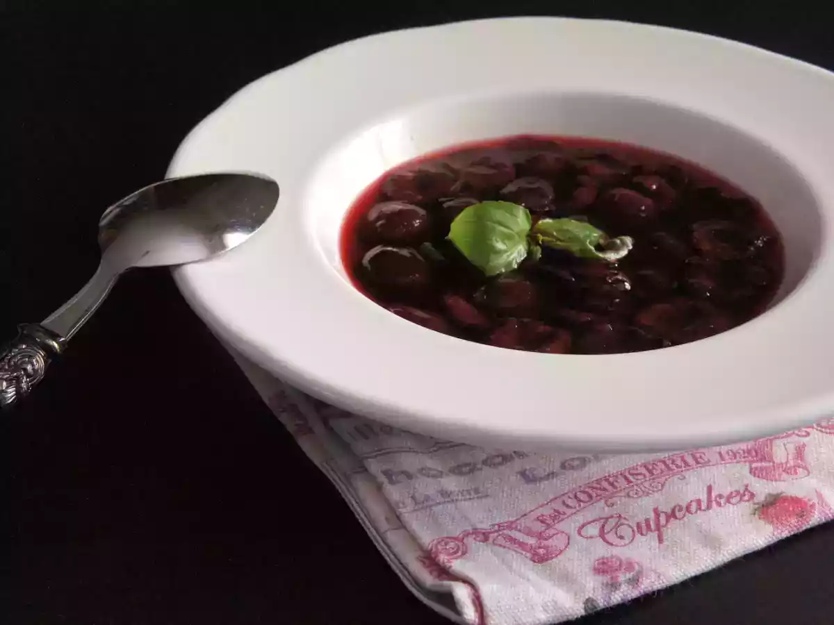 Soupe de cerises au basilic - photo 2