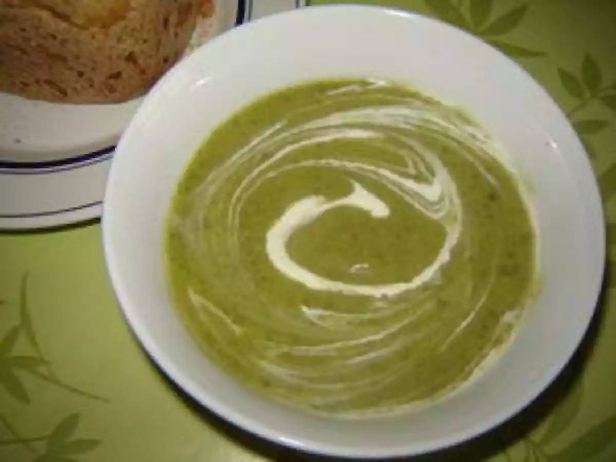Soupe de courgettes au thym