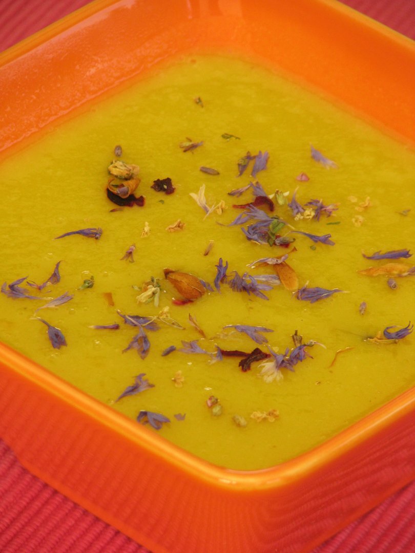 Recette de soupe de courgettes, carottes et curry