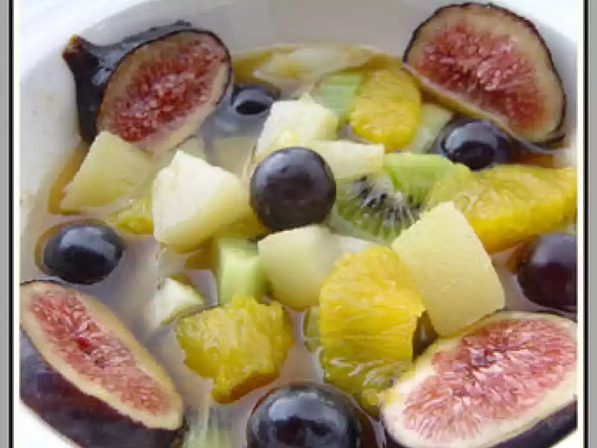 Soupe de fruits d'automne réduction de gewurztraminer aux épices