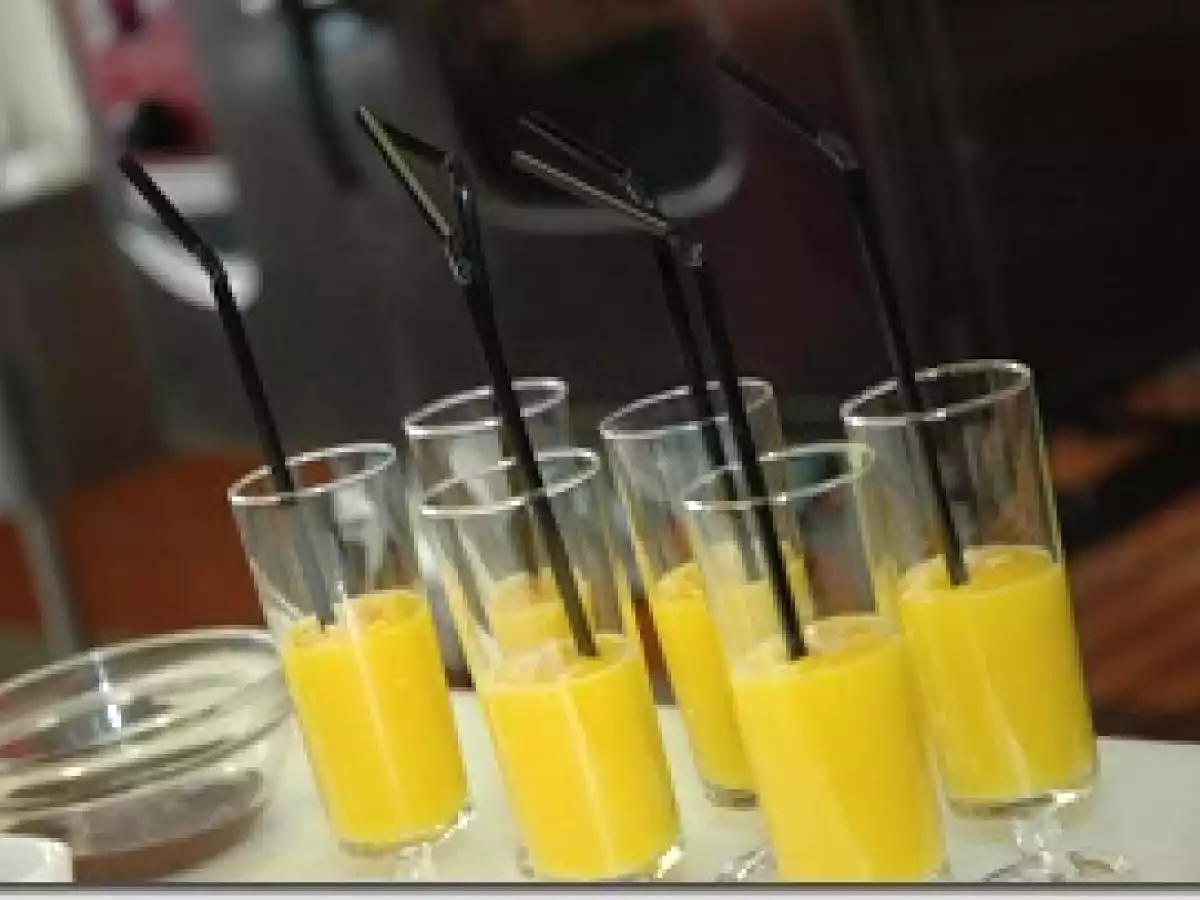 Soupe de mangue au gingembre