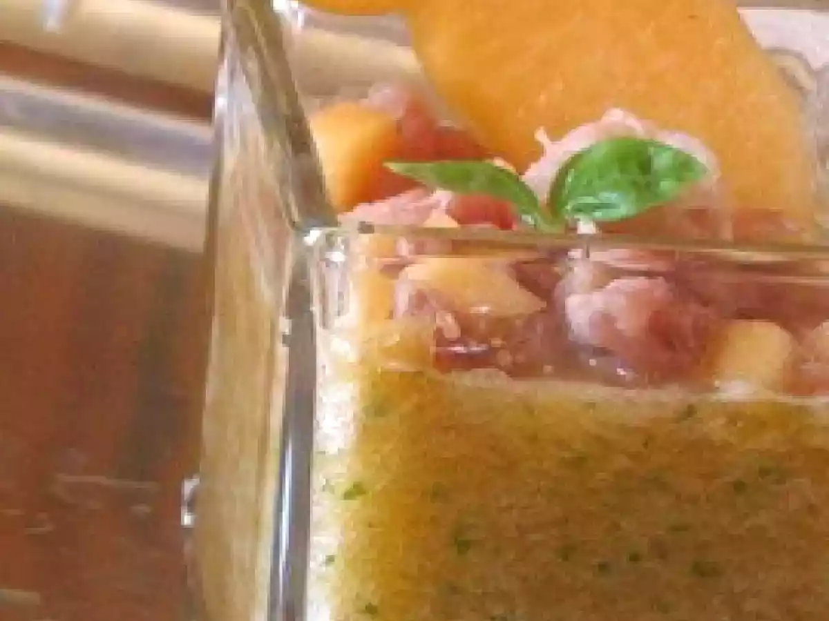 Soupe de melon au jambon de Parme et aux épices - photo 3