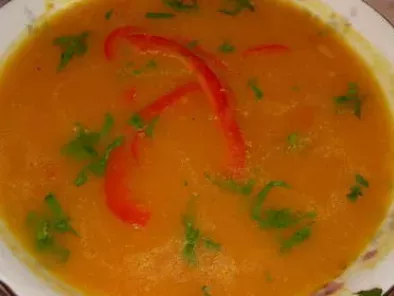 soupe de potiron à l'émincé de poivron rouge