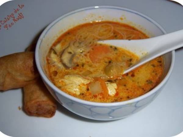 Soupe De Poulet Au Lait De Coco Recette Ptitchef