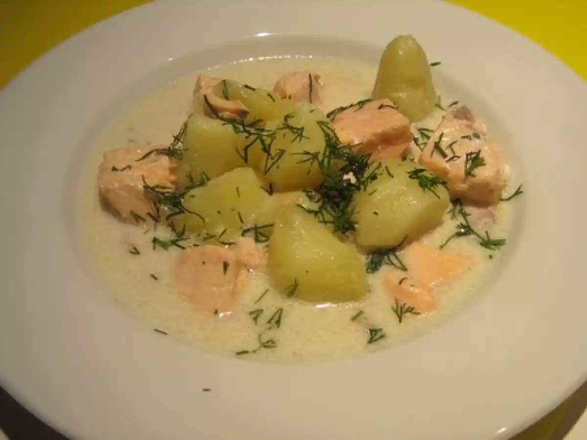 Soupe de saumon à la finlandaise
