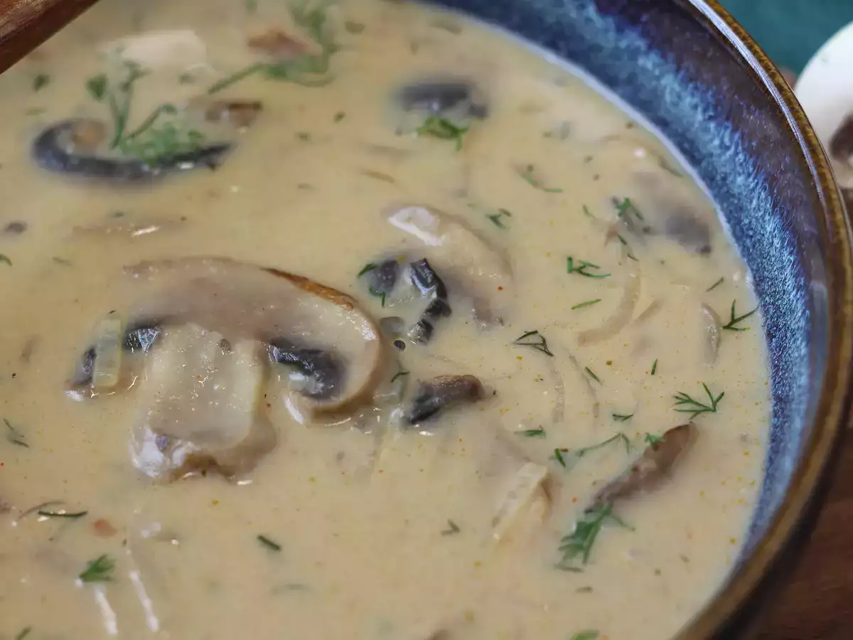 Soupe hongroise aux champignons : la recette facile et crémeuse - photo 4