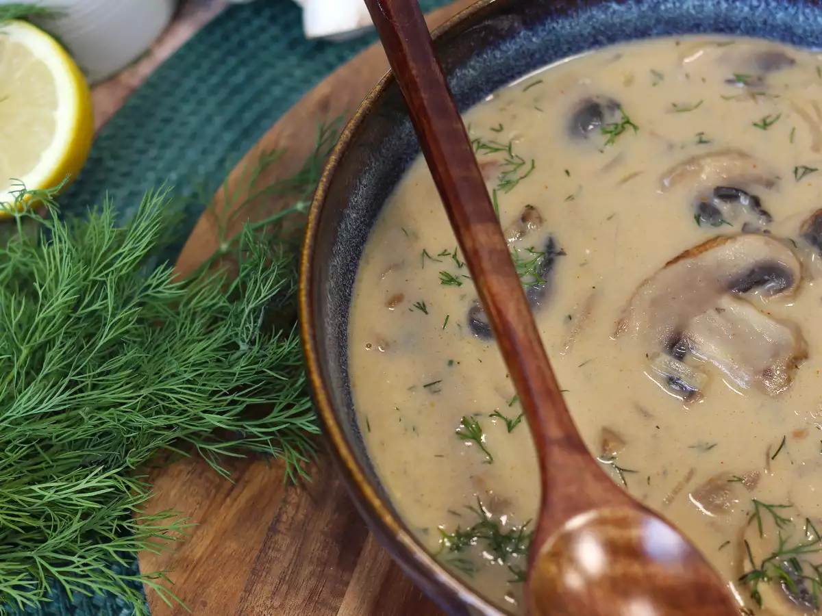 Soupe hongroise aux champignons : la recette facile et crémeuse - photo 6