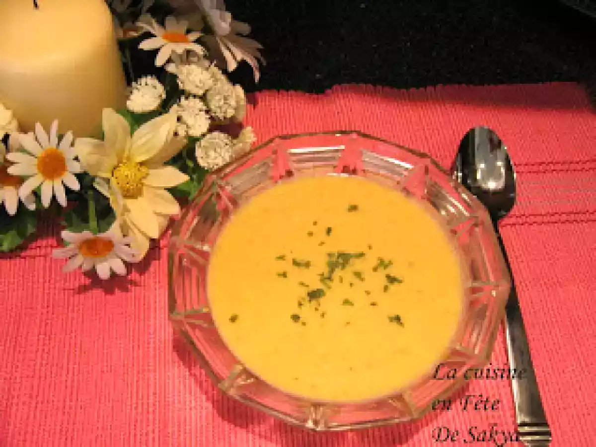 Soupe repas aux poissons et légumes