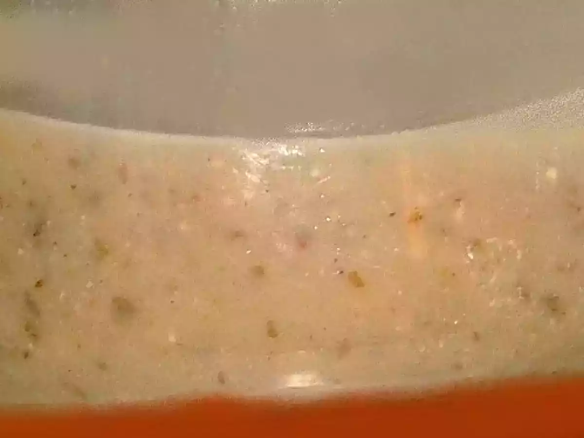 Soupe sucrée salée aux lentilles pommes et saucisse