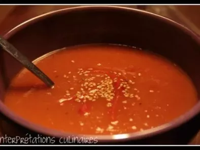 Soupe tomate-poivron-patate douce au vinaigre balsamique