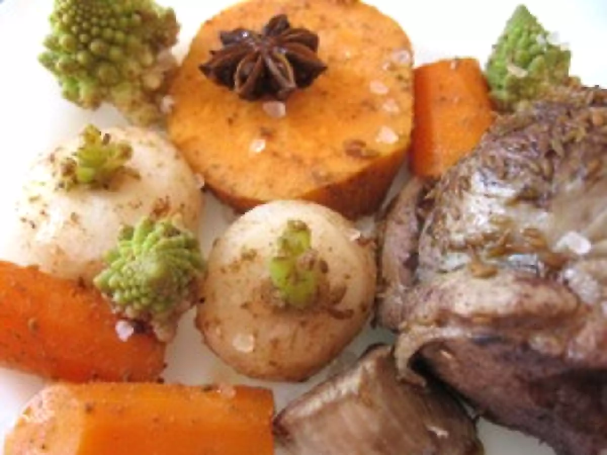 Souris d'agneau à la vapeur et légumes aux épices douces