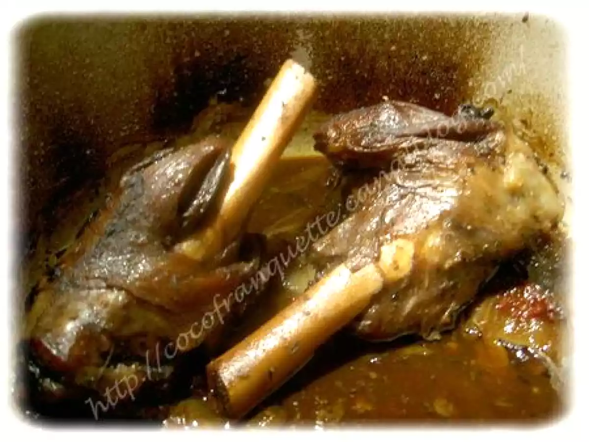 Souris d'agneau aux épices et aux carottes