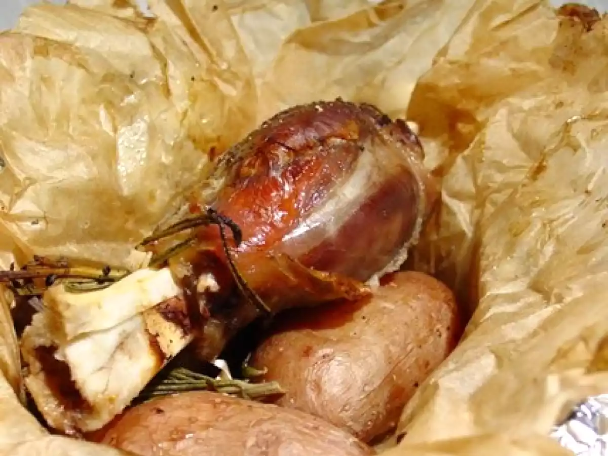 Souris d'Agneau et Pommes de Terre en Papillote